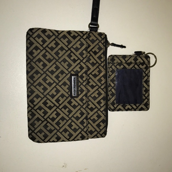 Tommy Hilfiger Handbags - Small baggie hand purse